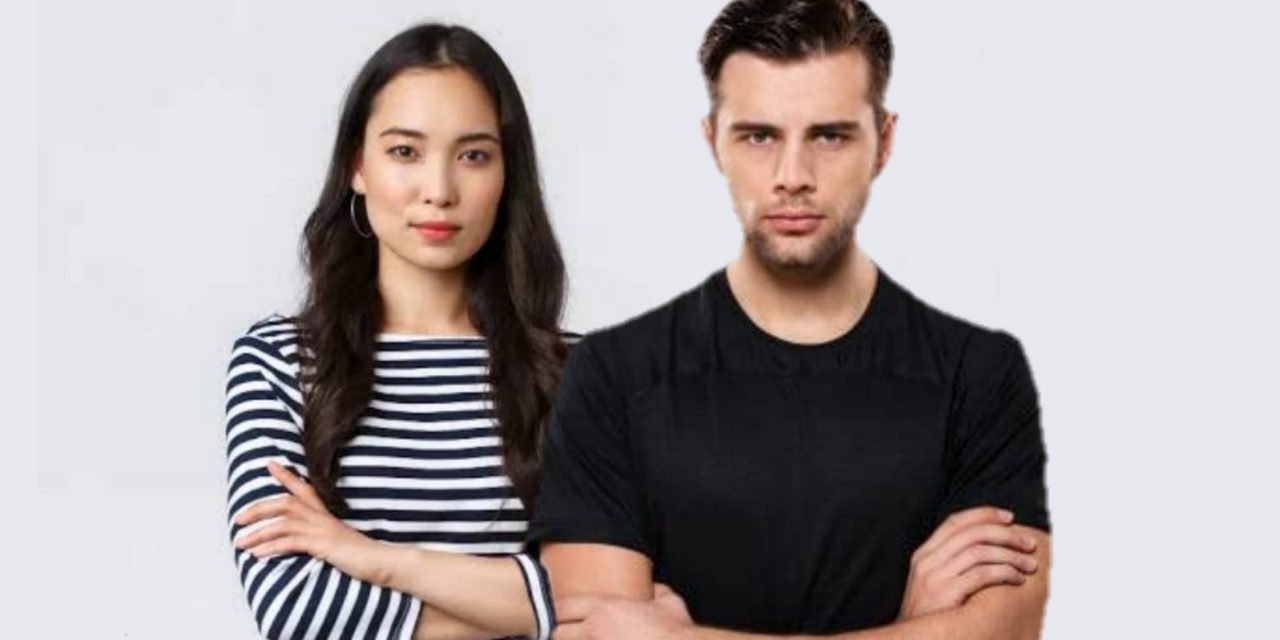 Ngaji Psikologi Bersama Kyai Pamungkas: MEMBACA KARAKTER ORANG LEWAT CARA MELIPAT ATAU MENYILANGKAN TANGAN