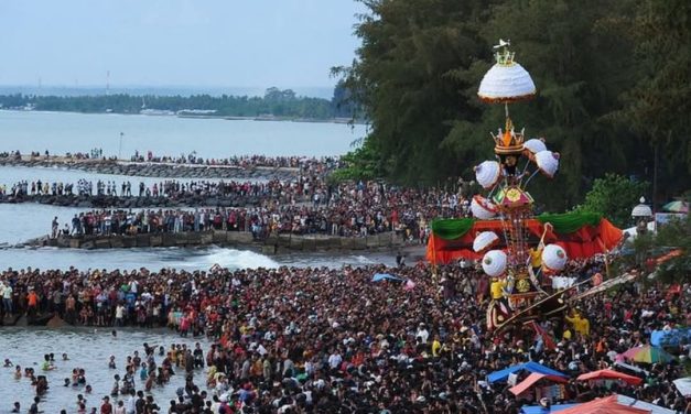 Kisah Kyai Pamungkas: RITUAL TABOT MASYARAKAT BENGKULU