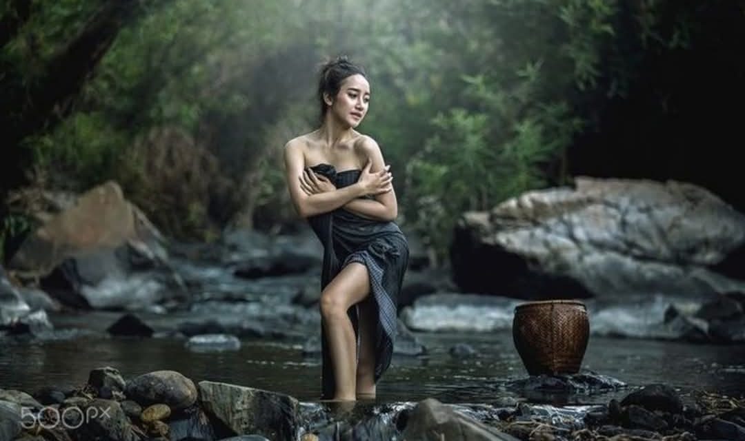 Panggonan Wingit: SUMUR LANJAR TEMPAT MANDI PARA BIDADARI