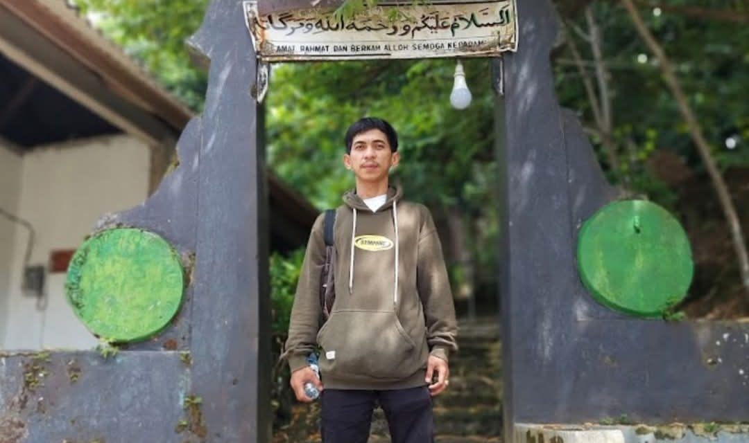 Panggonan Wingit: MISTIS MAKAM SEMBAH AGUNG CIJULANG