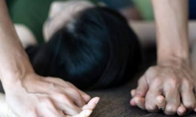 Kisah Kyai Pamungkas: DARAH PERAWAN BUAT RITUAL PELET DAN PESUGIHAN