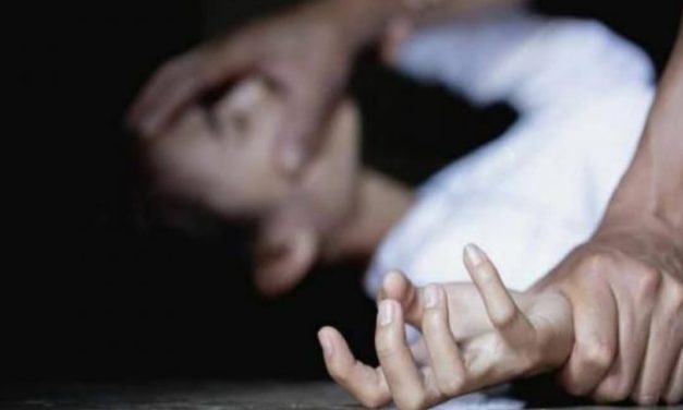 Kisah Kyai Pamungkas: RITUAL DARAH PERAWAN BUAT AWET MUDA DAN BISNIS LANCAR