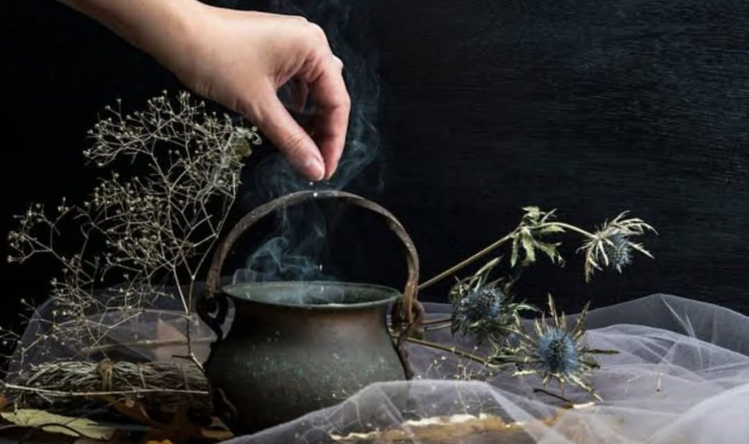 Kisah Kyai Pamungkas: SANTET DARI TANAH KARO