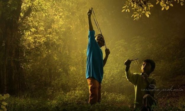 Ngaji Psikologi: AIR TUBA DIBALAS AIR SUSU