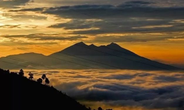 Kisah Mistis: HARTA GAIB GUNUNG SALAK