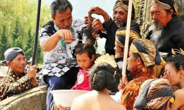 Kisah Mistis: ANAK BAJANG TITIPAN NYI RORO KIDUL
