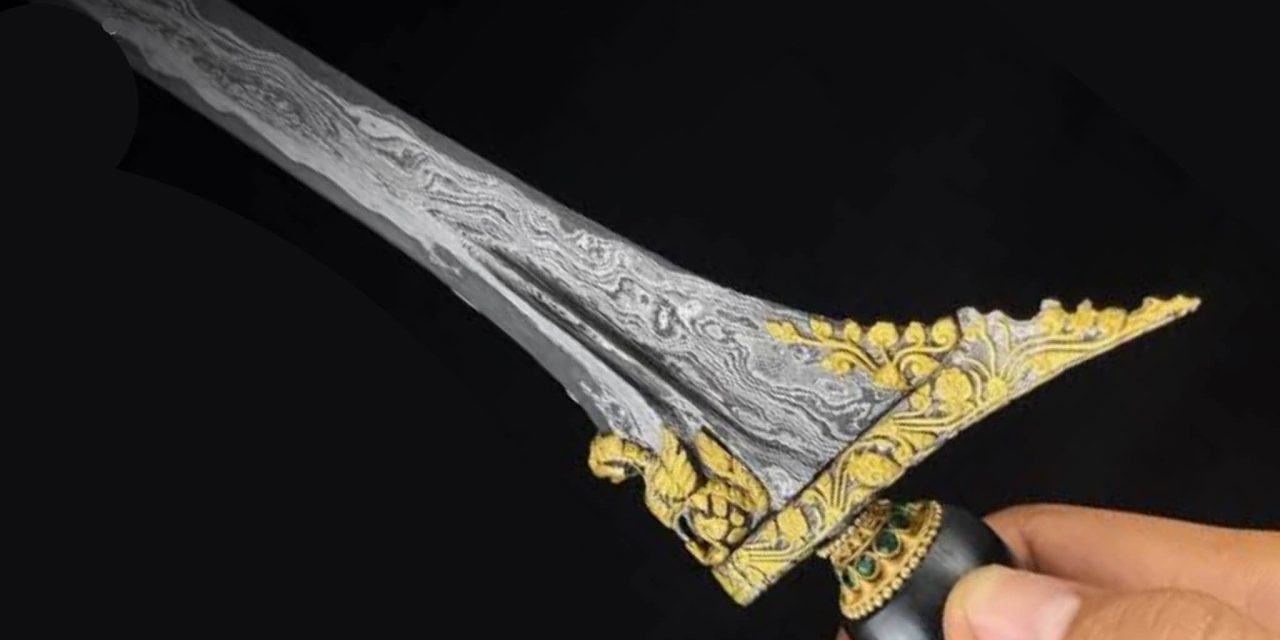 Kisah Mistis: KERIS PENAHLUK HATI