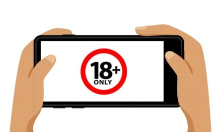 SUAMI SUKA NONTON FILM PORNO, BOLEHKAH ISTRI PISAH TIDUR? – – Konsultasi Kesehatan Seksual